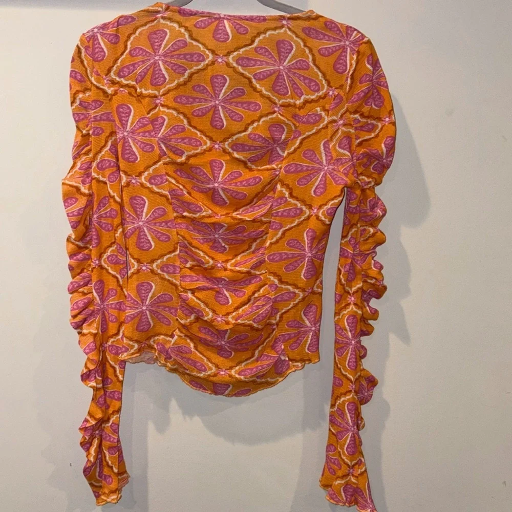 Free People NEW Through the Meadow Mesh Ruched Sleeve Top Size Small Orange/Pink